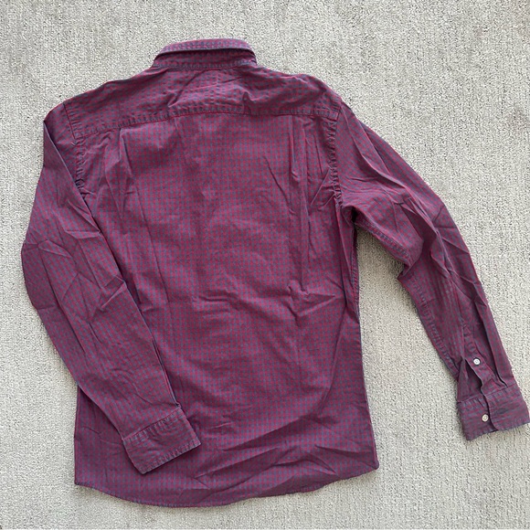 Sonoma Men’s Button Down Long Sleeve - Picture 2 of 4